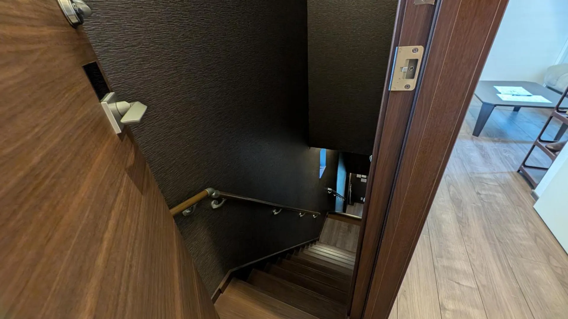 森の物語 Apartman Nagoja Japán